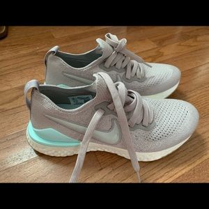 Nike Epic React Flyknit Sneakers 6.5